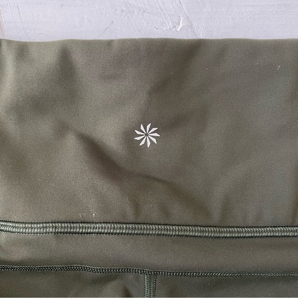 Athleta Rainier Tight Olive Green Size 2X - Picture 4 of 10